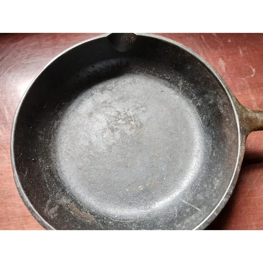 Vintage Cast Iron Skillet No 5 8 Inch Unmarked Antique Pan